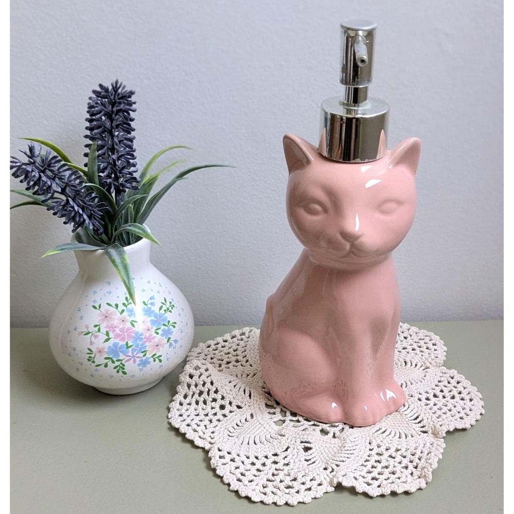 Pink Ceramic Cat Soap Dispenser, Vintage Kitty Lotion Pump, Cute Bathroom Decor